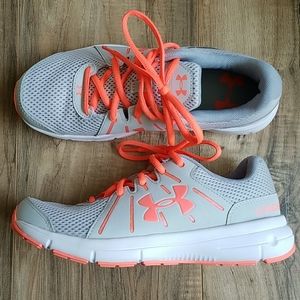 Under Armour Dash - 2 Running Shoe